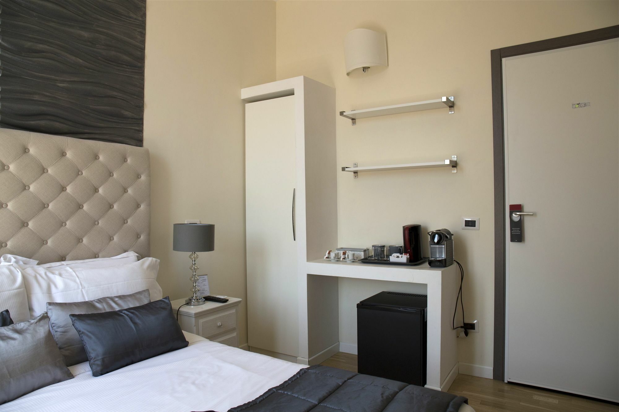 Hotel Corso Experience Rzym Zewnętrze zdjęcie